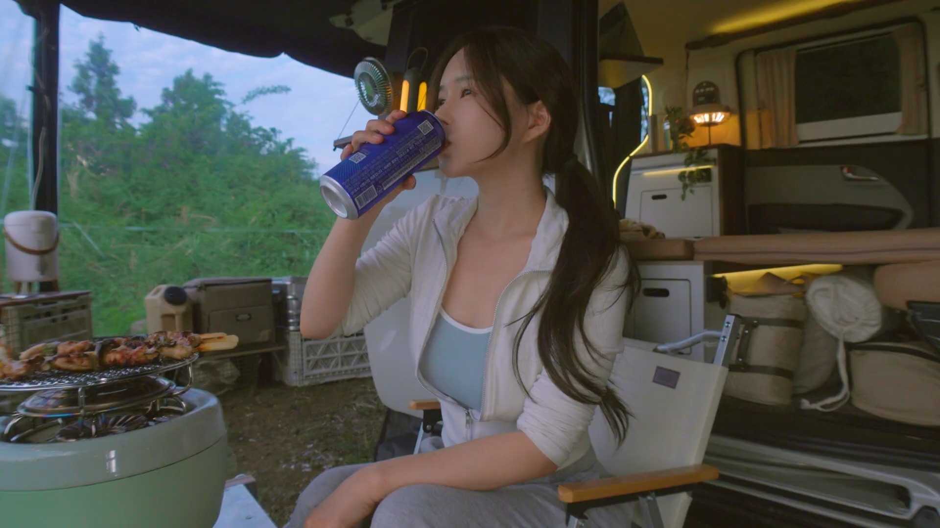 走出一条中国特色城市现代化新路子——习近平总书记重要讲话为做好新时代新征程的城市工作提供根本遵循